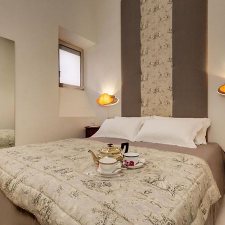 Апартаменты Domus Domitia Luxury Living Рим Экстерьер фото